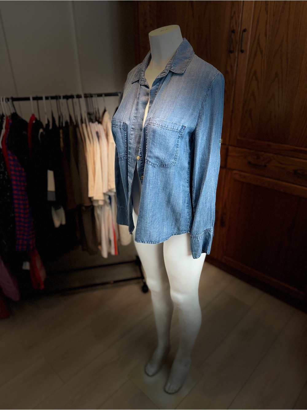 cloth & stone Blue Chambray Button-Up Shirt